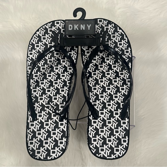 DKNY Womens Light Blue 2